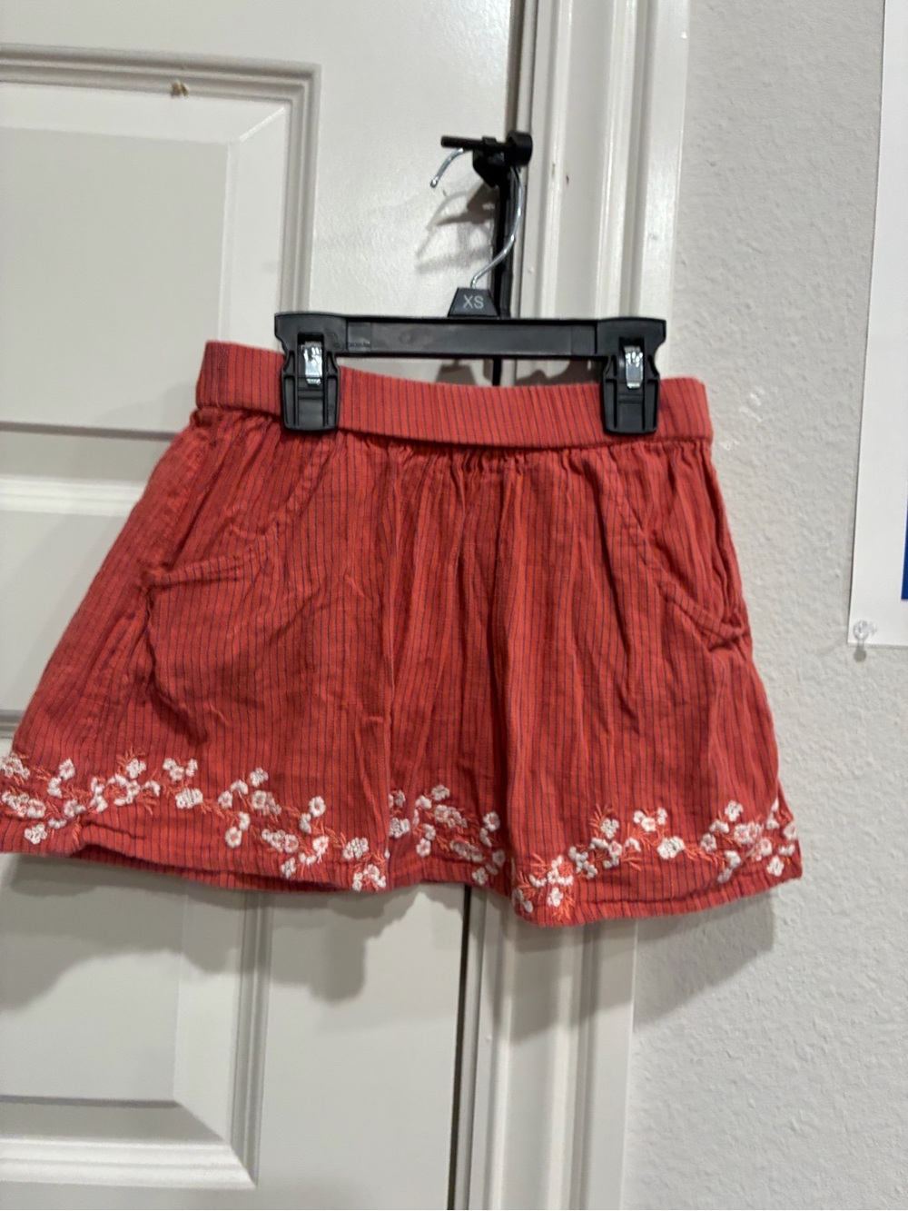 Garnet Hill Red Floral Embroidered Skort